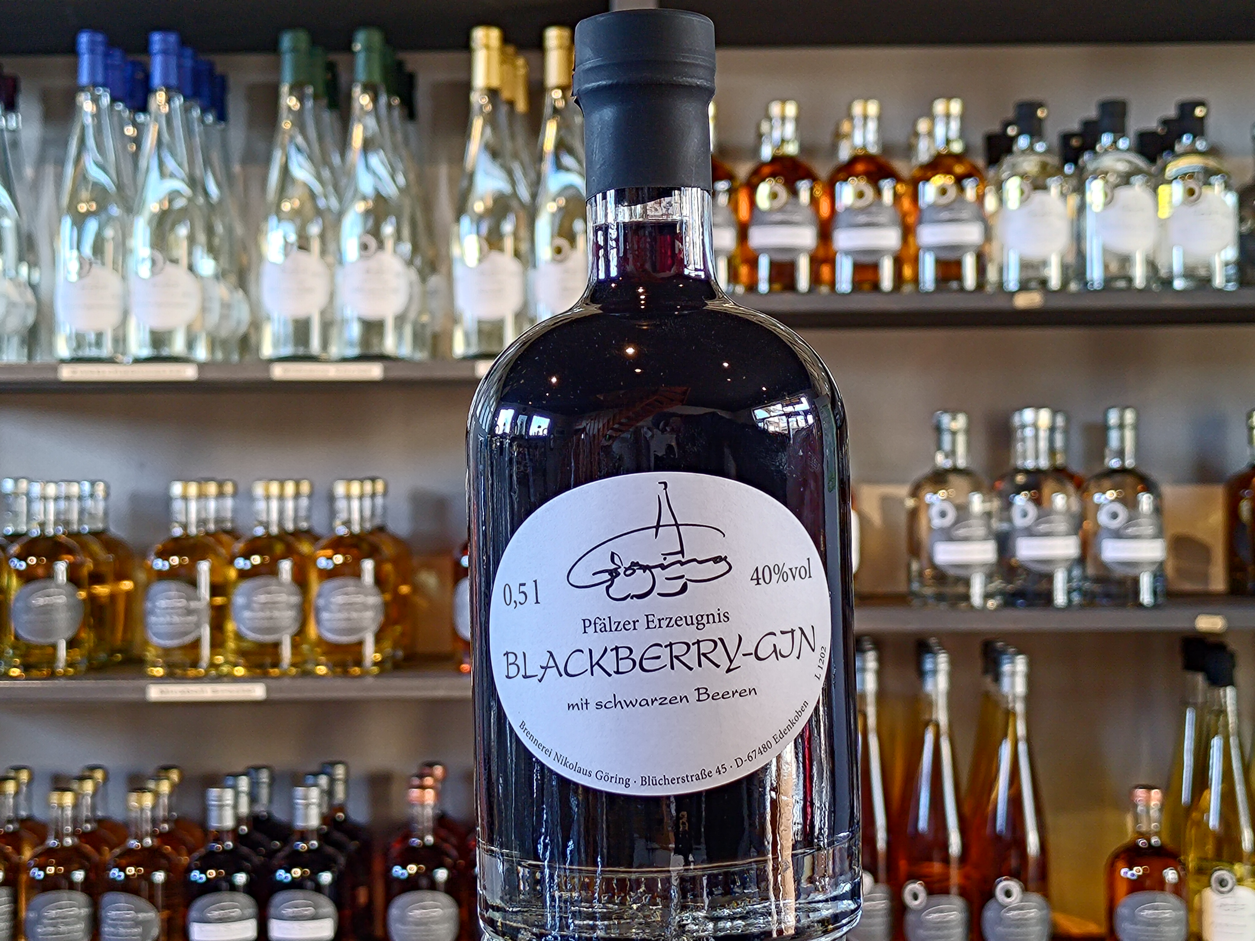 Blackberry mit schwarzen Beeren